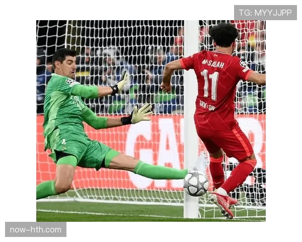 库尔图瓦关键扑救力保城门不失 展现门神价值